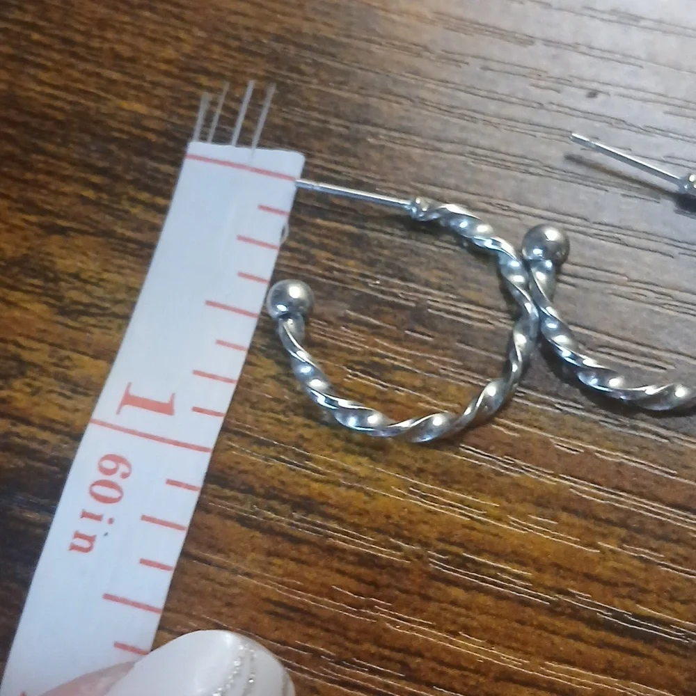 Sterling Silver Twisted 3/4